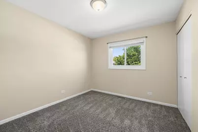 1680 Highland Boulevard, Hoffman Estates, IL 60169 - Photo 16