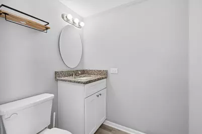 1680 Highland Boulevard, Hoffman Estates, IL 60169 - Photo 10