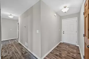 927 Foley Rd, Belvidere, IL 61008 - Photo 2