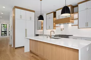 2714 N Magnolia Ave, Chicago, IL 60614 - Photo 10