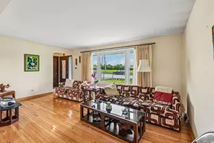 10120 S 78th Ave, Palos Hills, IL 60465 - Photo 12