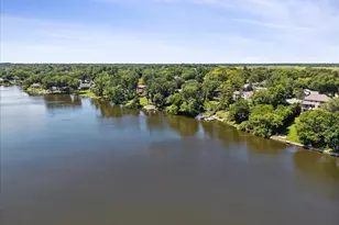 113 Hilltop Dr, Lake in the Hills, IL 60156 - Photo 36