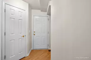 2741 Cobblestone Dr, Crystal Lake, IL 60012 - Photo 20