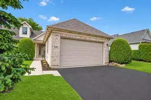246 Red Hawk Rd, Hampshire, IL 60140 - Photo 1