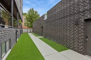 2324 N Winchester Ave, Chicago, IL 60614 - Photo 24