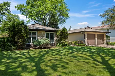 190 S Circle Avenue, Bloomingdale, IL 60108 - Photo 2