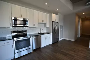 3833 N Broadway St, Chicago, IL 60613 - Photo 6