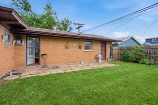 1556 Heidorn Ave, Westchester, IL 60154 - Photo 24