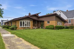 1556 Heidorn Ave, Westchester, IL 60154 - Photo 2