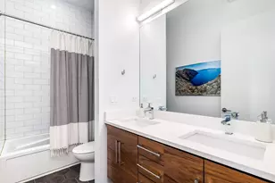 2869 W Lyndale St, Chicago, IL 60647 - Photo 14