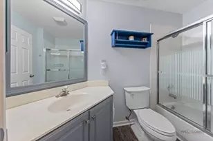 370 Ashford Ln, Grayslake, IL 60030 - Photo 28