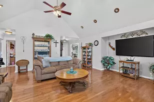 701 Forrest Dr, Seneca, IL 61360 - Photo 18