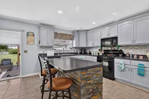 701 Forrest Dr, Seneca, IL 61360 - Photo 20