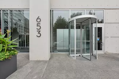 653 N Kingsbury Street #1401, Chicago, IL 60654 - Photo 2