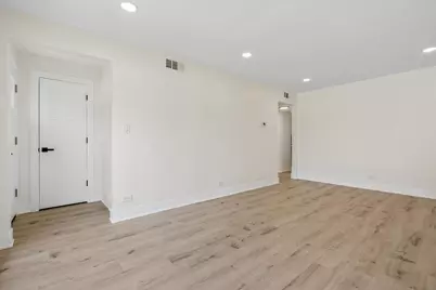 2934 W 103rd Street, Chicago, IL 60655 - Photo 4