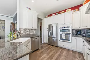3871 Crooked Creek Dr, Elgin, IL 60124 - Photo 12