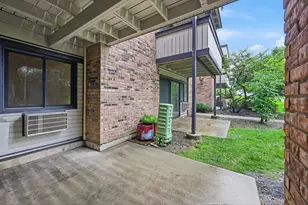 1806 Hemlock Pl, Schaumburg, IL 60173 - Photo 20