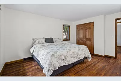 101 Carrol Gate Road, Wheaton, IL 60189 - Photo 16