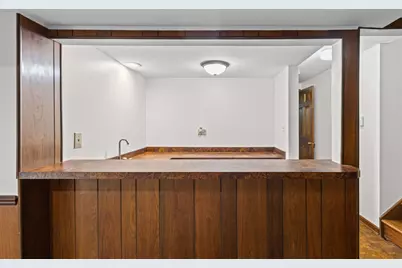 101 Carrol Gate Road, Wheaton, IL 60189 - Photo 20