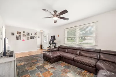 1108 Edwards Avenue, Saint Charles, IL 60174 - Photo 4