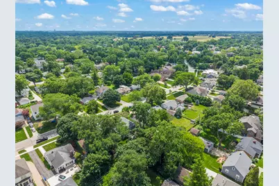 1020 S Gables Boulevard, Wheaton, IL 60189 - Photo 32
