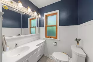 1020 S Gables Blvd, Wheaton, IL 60189 - Photo 12