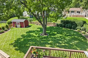 1350 S Rebecca Rd, Lombard, IL 60148 - Photo 32