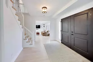 1438 N Haddow Ave, Arlington Heights, IL 60004 - Photo 2