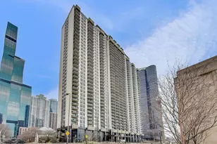 400 E Randolph St, Chicago, IL 60601 - Photo 2