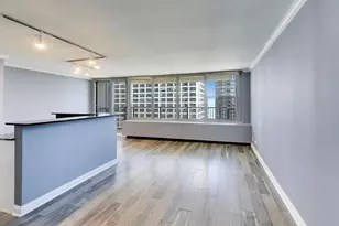 400 E Randolph St, Chicago, IL 60601 - Photo 12