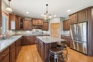 24135 S Lake Shore Dr, Manhattan, IL 60442 - Photo 12