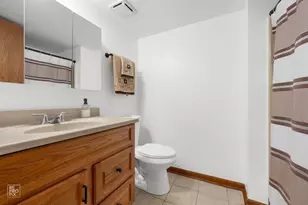 8154 168th Pl, Tinley Park, IL 60477 - Photo 12