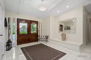 2432 Federal Ct, Long Grove, IL 60047 - Photo 4