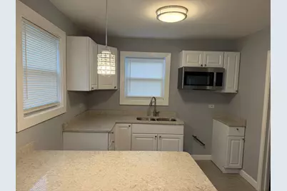 12529 S Loomis Street, Calumet Park, IL 60827 - Photo 4