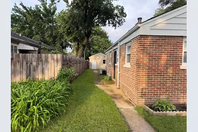 12529 S Loomis Street, Calumet Park, IL 60827 - Photo 22