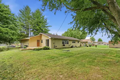 109 N 3rd Street, Colona, IL 61241 - Photo 2