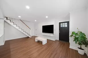 1130 Cove Dr, Prospect Heights, IL 60070 - Photo 12