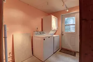 1015 Thome Rd, Albany, IL 61230 - Photo 6