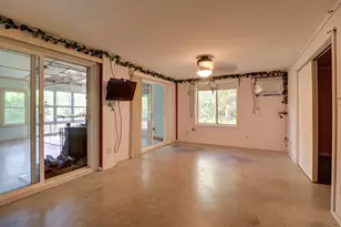 1015 Thome Rd, Albany, IL 61230 - Photo 4
