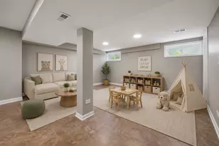 72 Warwick Rd, Winnetka, IL 60093 - Photo 18