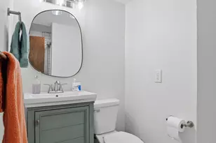 8755 N Glacier Dr, Byron, IL 61010 - Photo 16