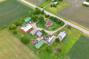 117 S Meridian Rd, Chana, IL 61015 - Photo 58