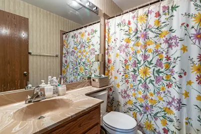 906 Cross Creek Drive #A2, Roselle, IL 60172 - Photo 16