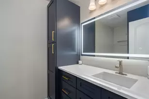 1330 N Lasalle St, Chicago, IL 60610 - Photo 18