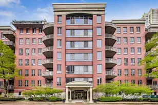 400 N Clinton St, Chicago, IL 60654 - Photo 1