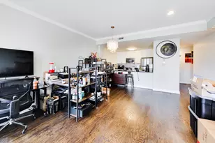 400 N Clinton St, Chicago, IL 60654 - Photo 6