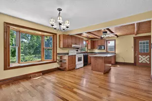 12730 Beloit Rd, Caledonia, IL 61011 - Photo 10