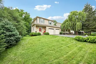 5105 W Flanders Rd, McHenry, IL 60050 - Photo 4
