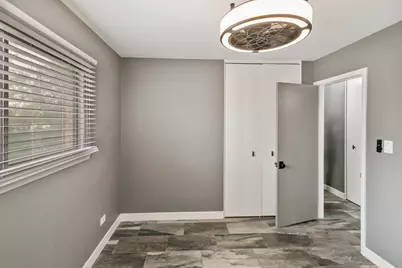 383 Park Avenue, Wheeling, IL 60090 - Photo 14
