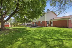 1780 W Jo Ann Ln, Addison, IL 60101 - Photo 24
